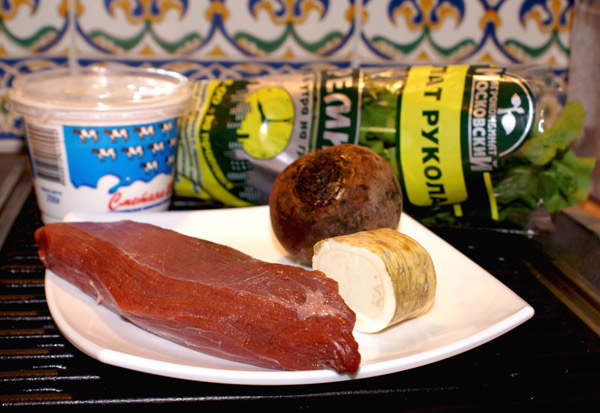 Мясной салат